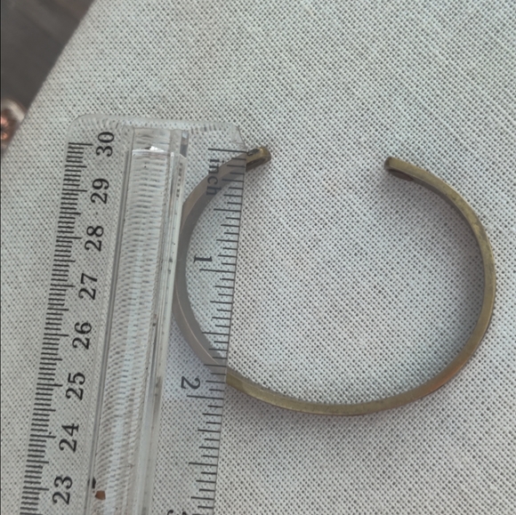 Vintage copper magnet healing cuff bracelet - Picture 4 of 7